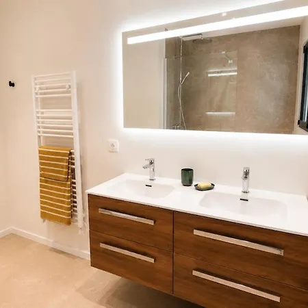 וילה Avec Piscine Et Vue A