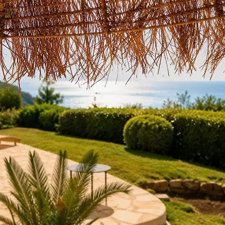 Avec Piscine Et Vue à