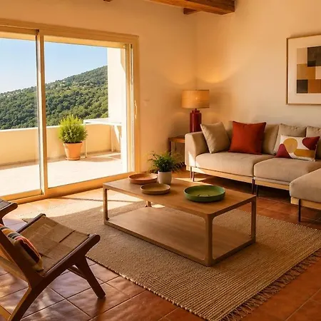 וילה Avec Piscine Et Vue A *